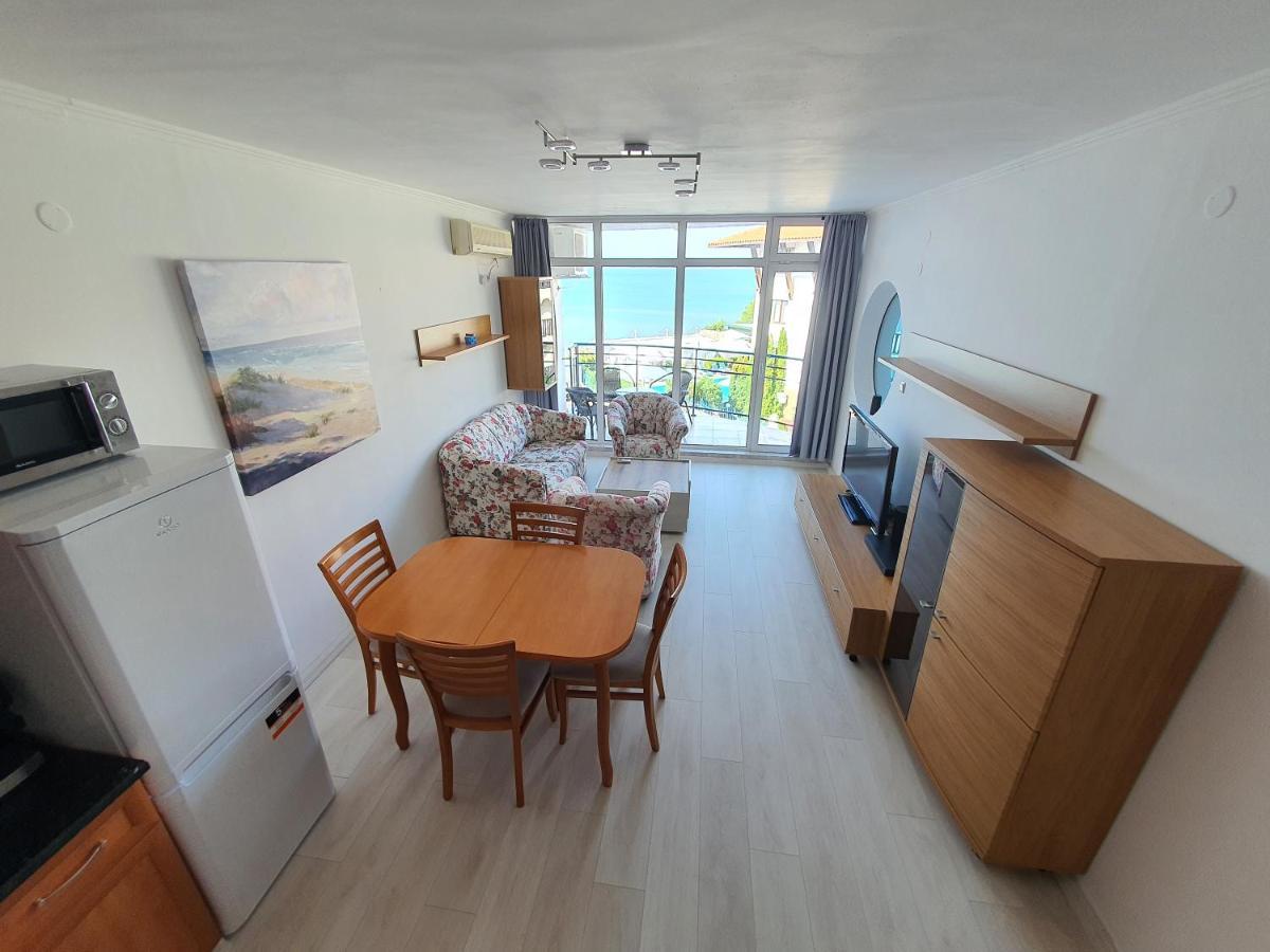 Sveti Vlas Marina Beach Apartment - Vega Village ภายนอก รูปภาพ