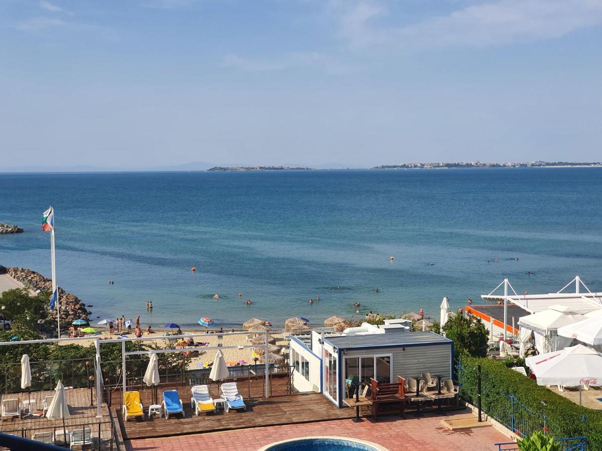 Sveti Vlas Marina Beach Apartment - Vega Village ภายนอก รูปภาพ