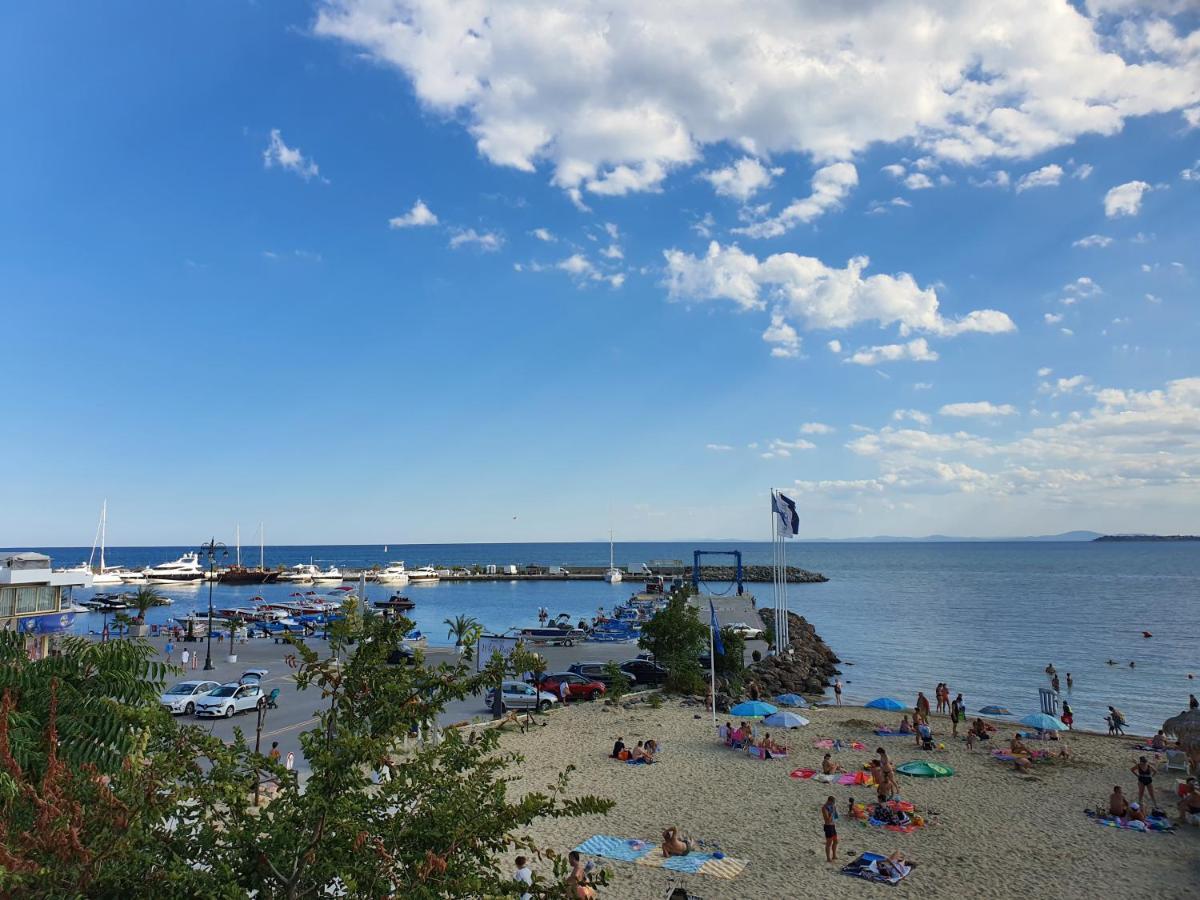 Sveti Vlas Marina Beach Apartment - Vega Village ภายนอก รูปภาพ